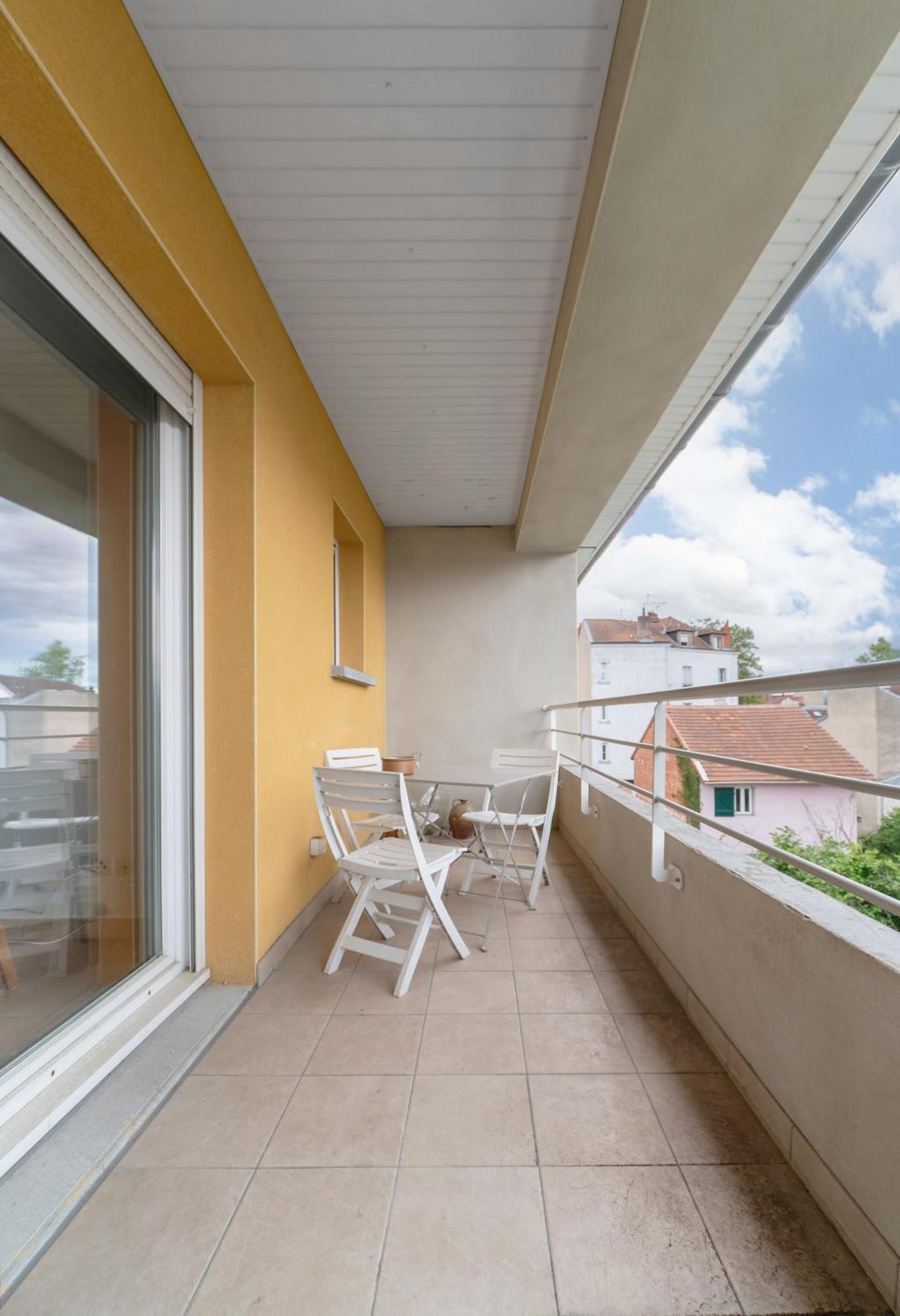 L'Eugenie - Appartement Design & Confort En Centre-Ville Vichy Exterior foto