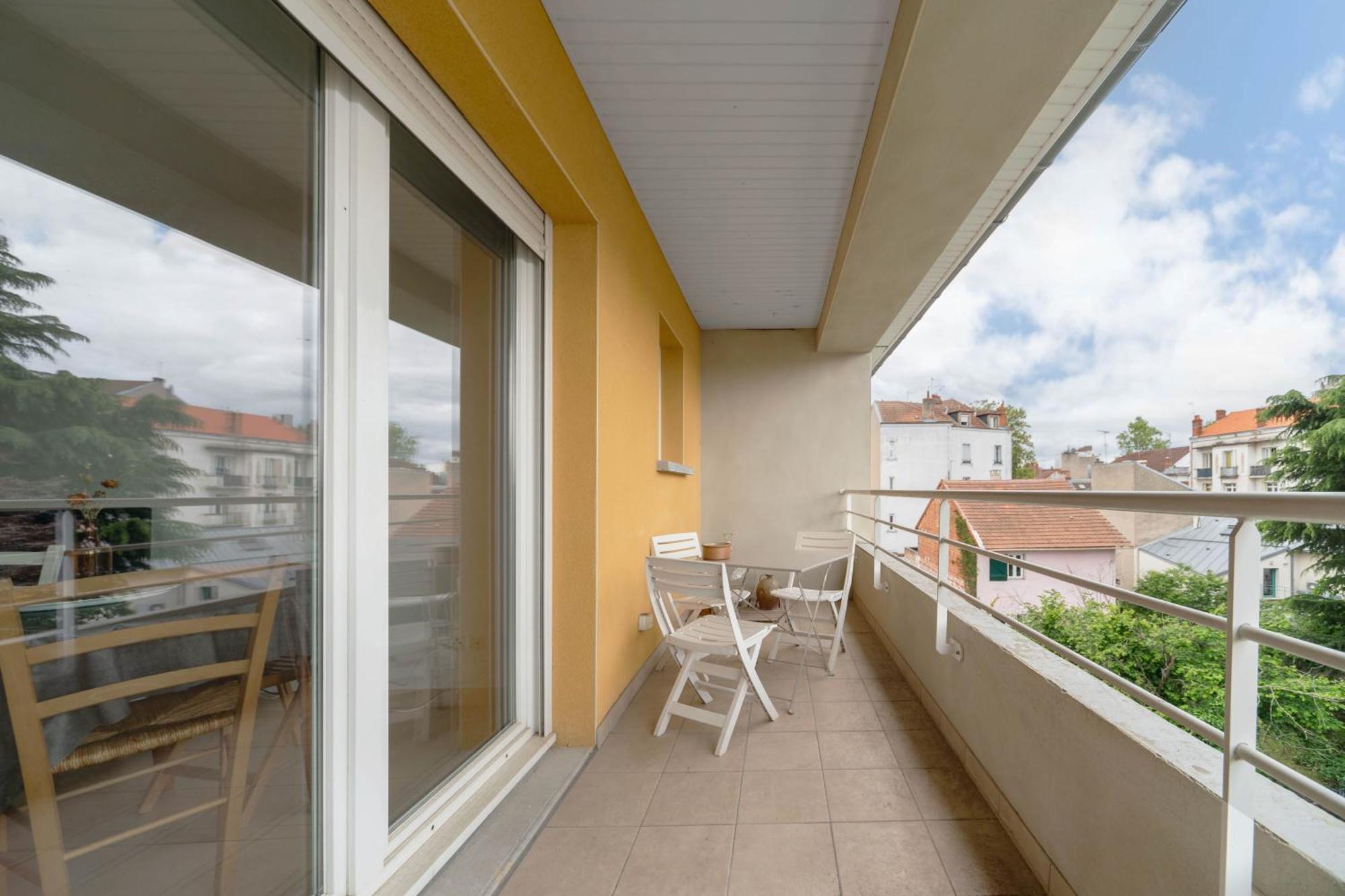 L'Eugenie - Appartement Design & Confort En Centre-Ville Vichy Exterior foto